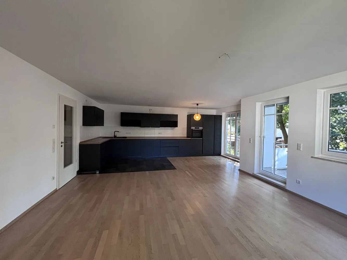 3 Zimmer Wohnung mit 94 m² in München – Bild 4