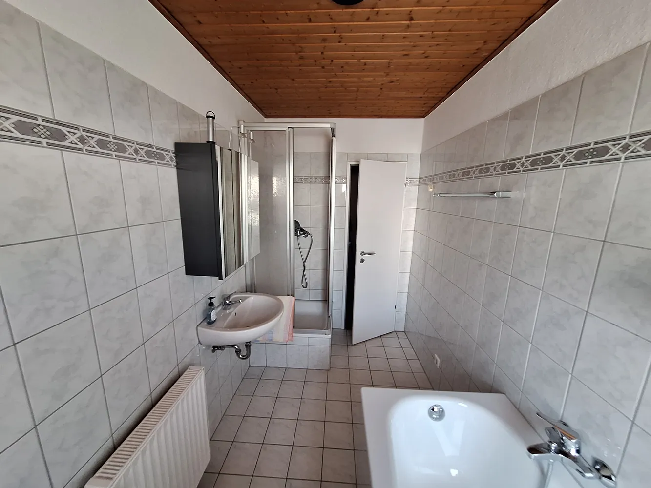 4 Zimmer Wohnung mit 90 m² in Solingen – Bild 7