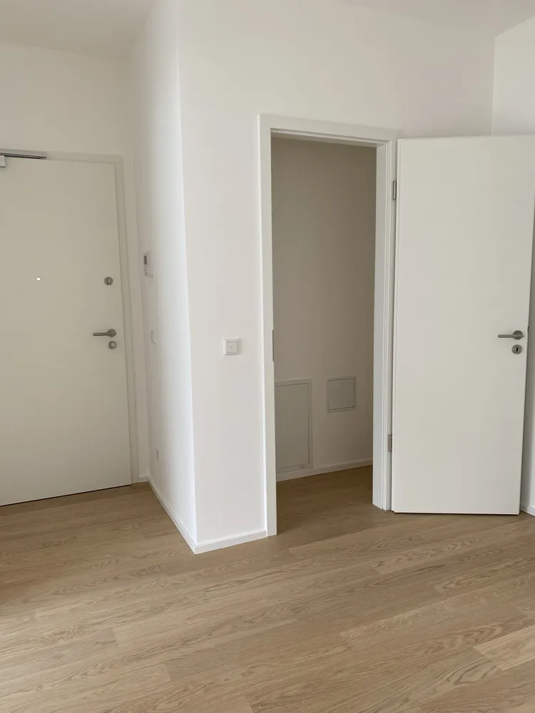 2 Zimmer Wohnung mit 67 m² in München – Bild 12