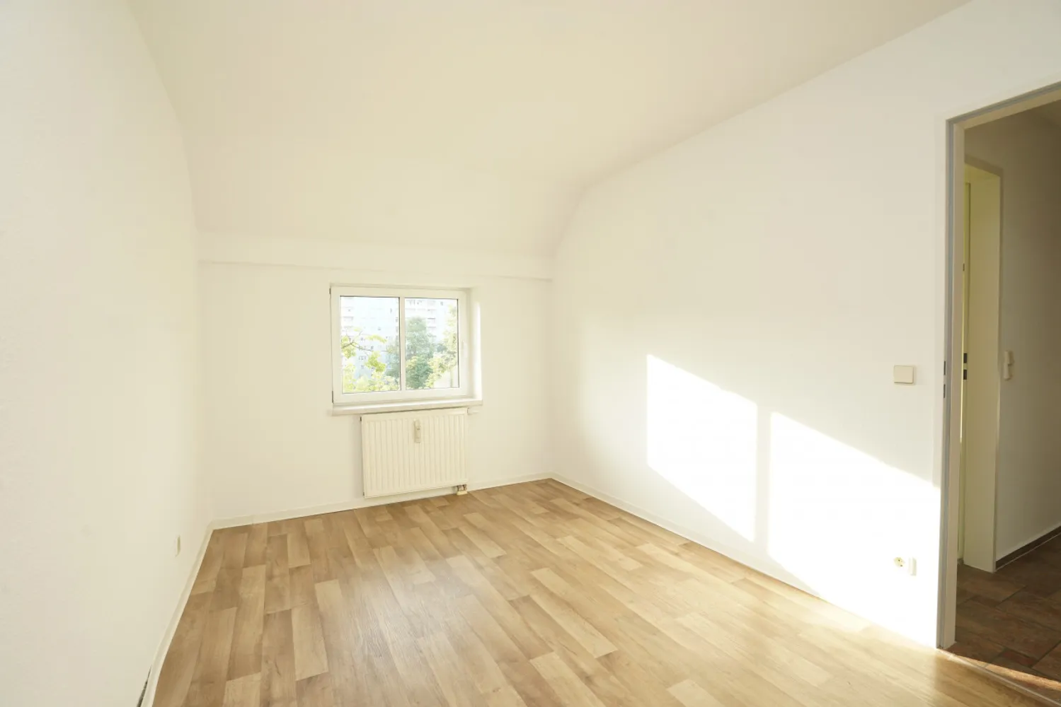 2 Zimmer Wohnung mit 62 m² in Chemnitz – Bild 4
