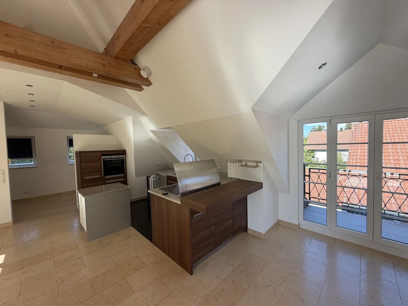2 Zimmer Wohnung mit 75 m² in München – Bild 5