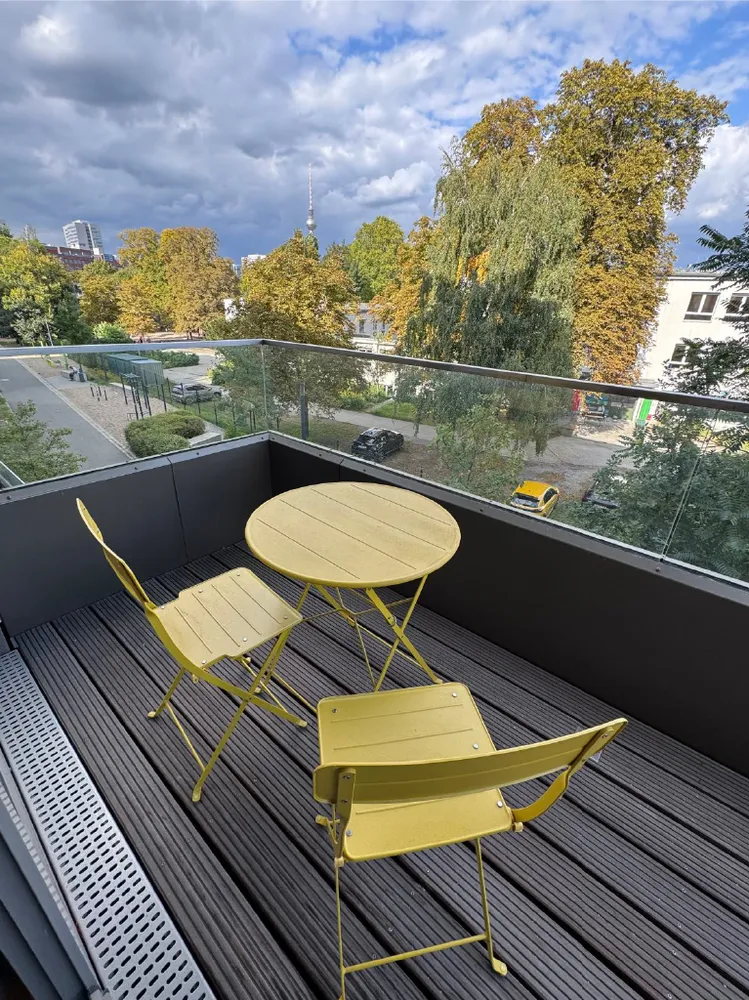 2 room apartment with 60 m² in Berlin – Photo 3