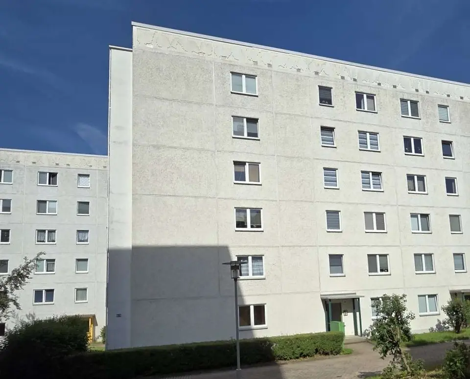 3 Zimmer Wohnung mit 62 m² in Meiningen – Bild 2
