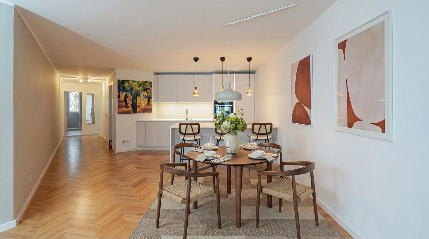 4 Zimmer Wohnung mit 108 m² in München – Bild 2