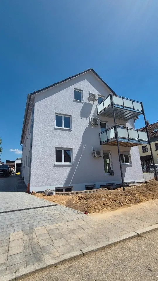 2 Zimmer Wohnung mit 60 m² in Regensburg – Bild 2