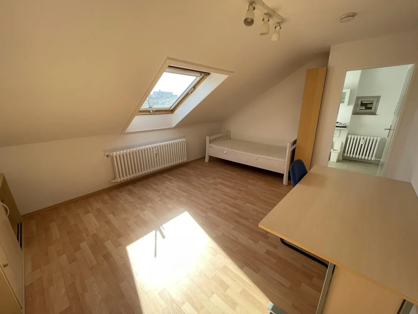 1 Zimmer Wohnung mit 25 m² in Düsseldorf – Bild 4
