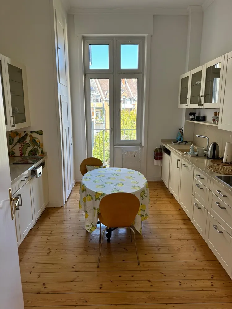 4 Zimmer Wohnung mit 100 m² in Wiesbaden – Bild 5