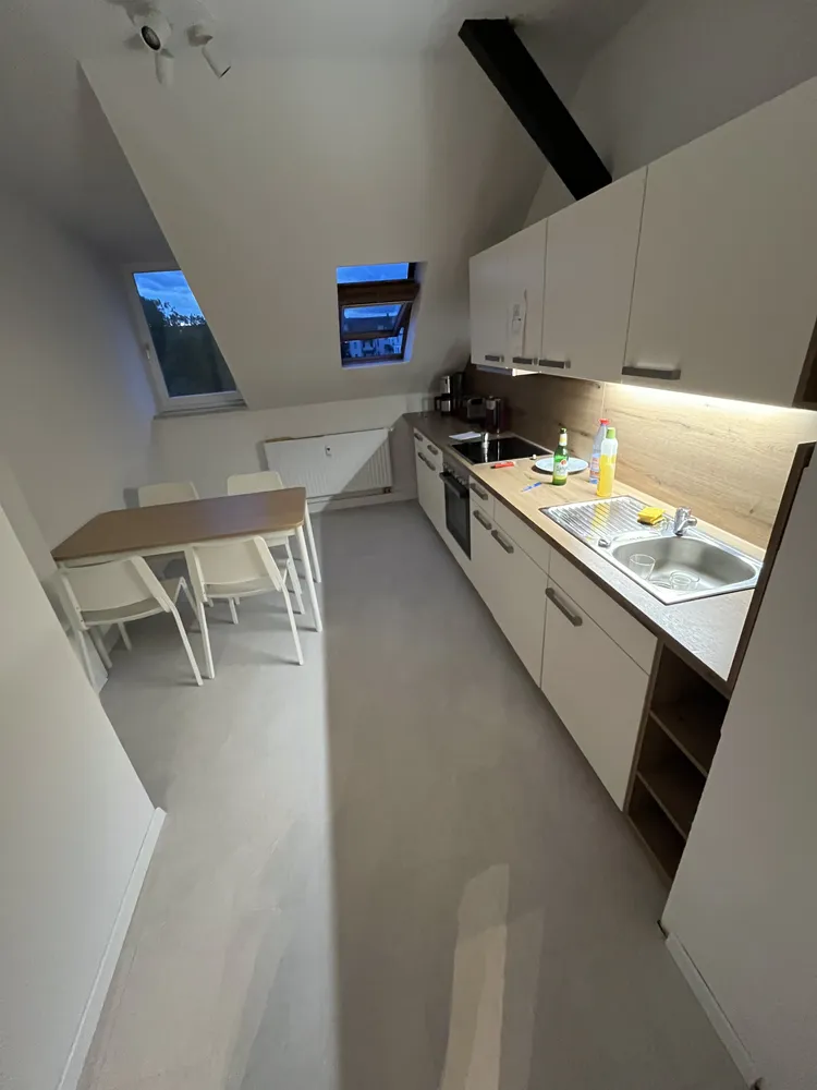 2 Zimmer Wohnung mit 77 m² in Chemnitz – Bild 1