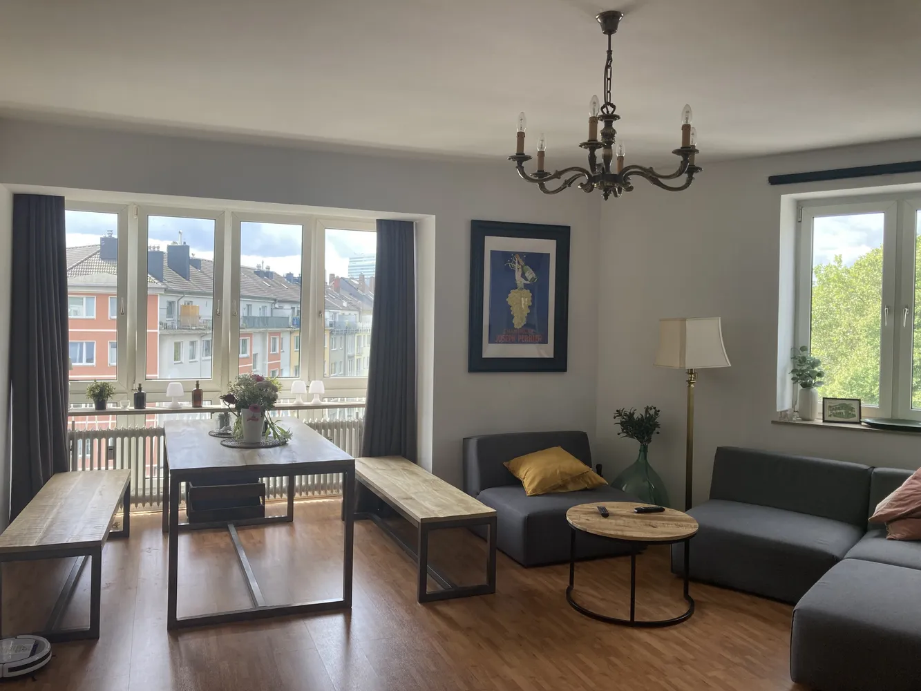 2 Zimmer Wohnung mit 70 m² in Düsseldorf – Bild 1