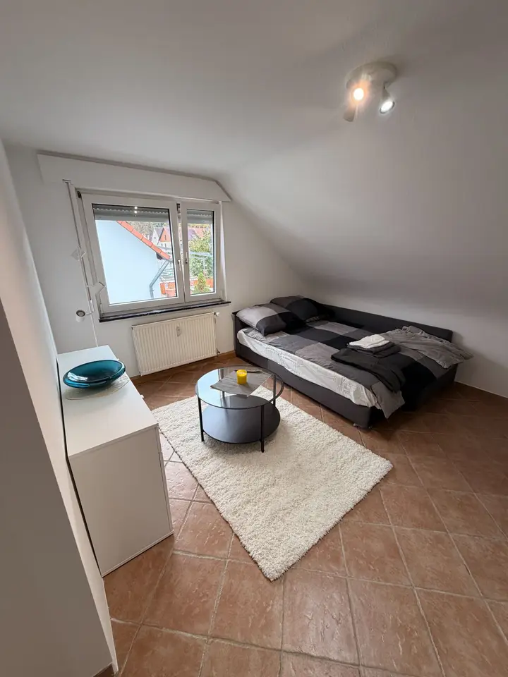 WG-Zimmer mit 30 m² in Karlsruhe – Bild 3