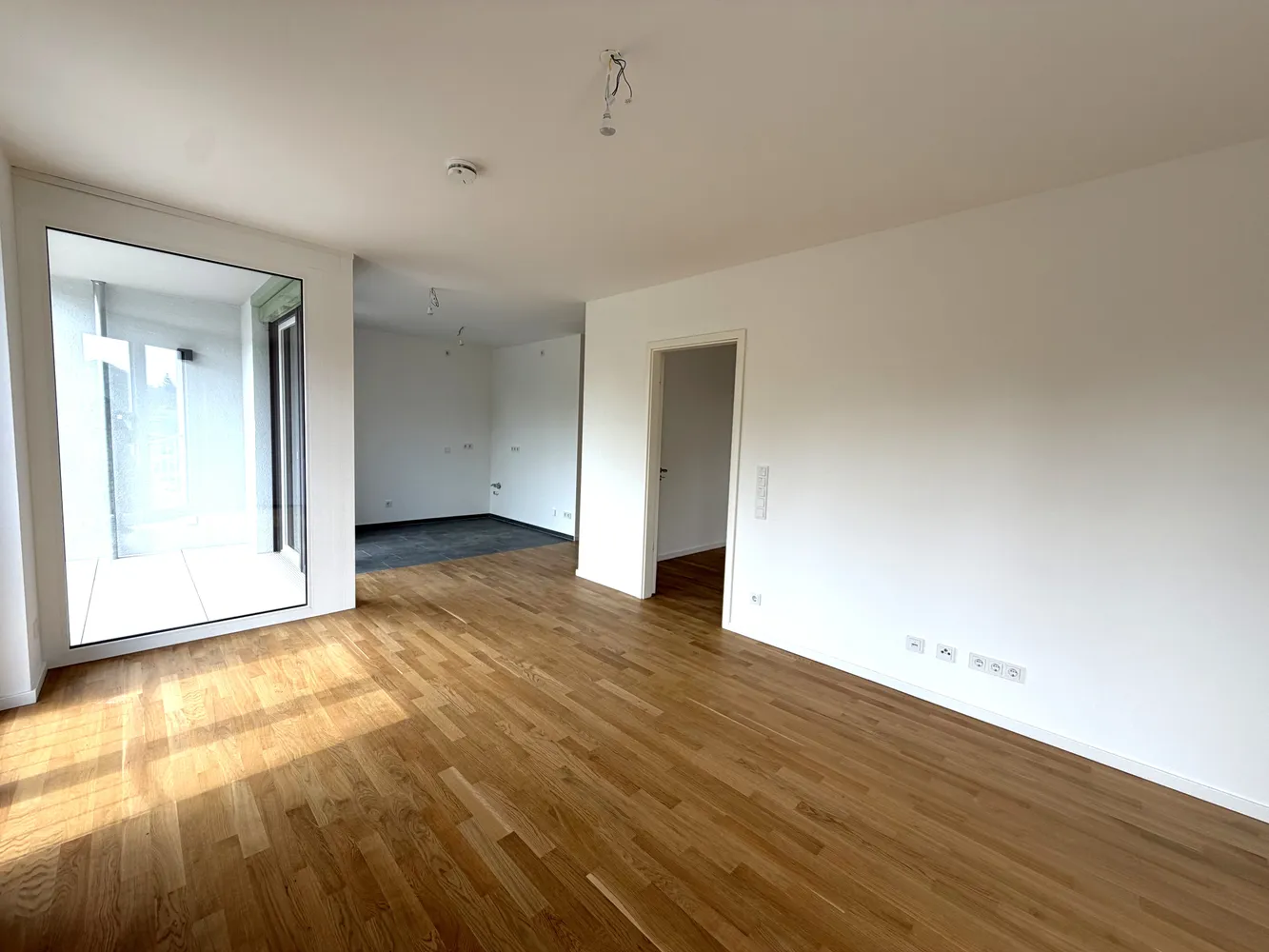 2 Zimmer Wohnung mit 65 m² in München – Bild 3