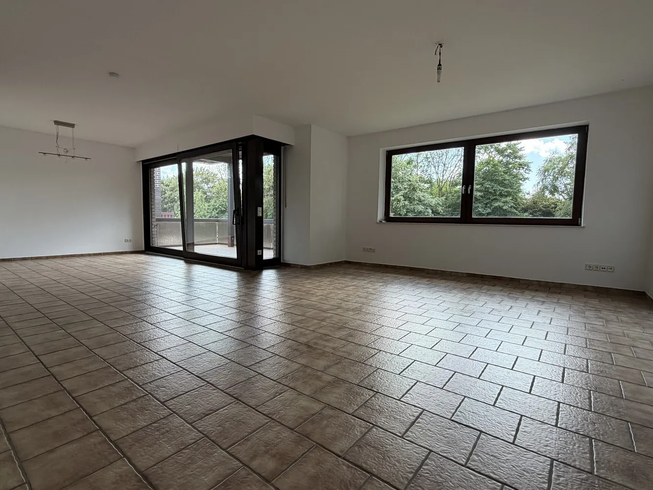 2 Zimmer Wohnung mit 86 m² in Bielefeld – Bild 1
