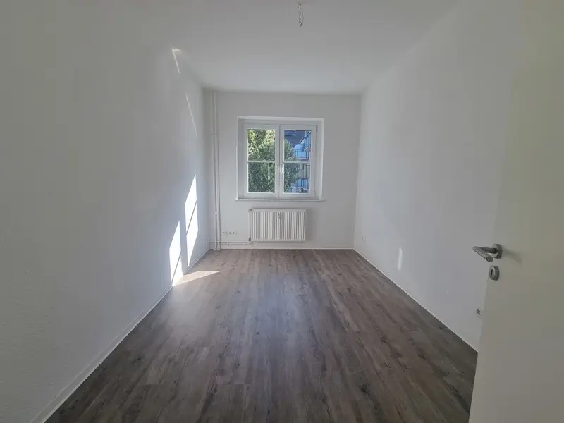 2 Zimmer Wohnung mit 47 m² in Halle (Saale) – Bild 2