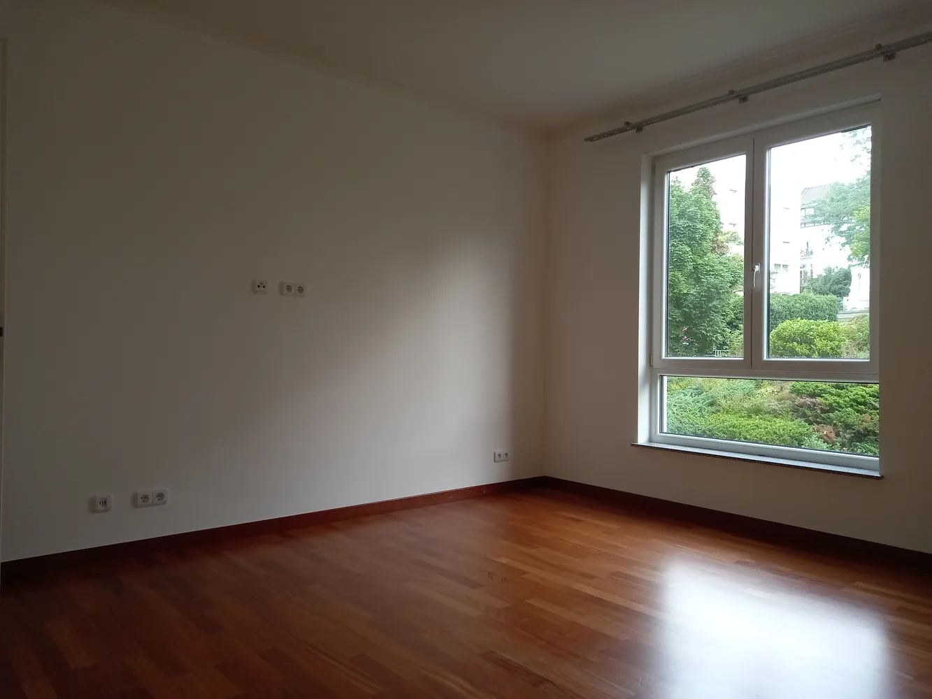 5 Zimmer Wohnung mit 208 m² in Wiesbaden – Bild 5