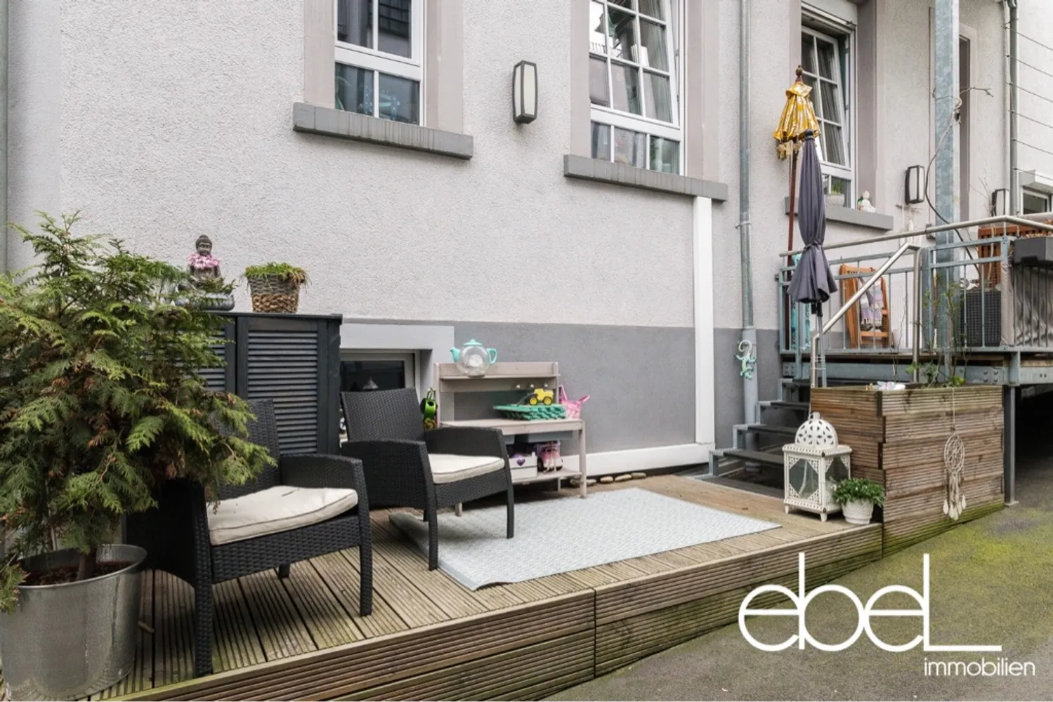 4 Zimmer Wohnung mit 110 m² in Frankfurt am Main – Bild 12