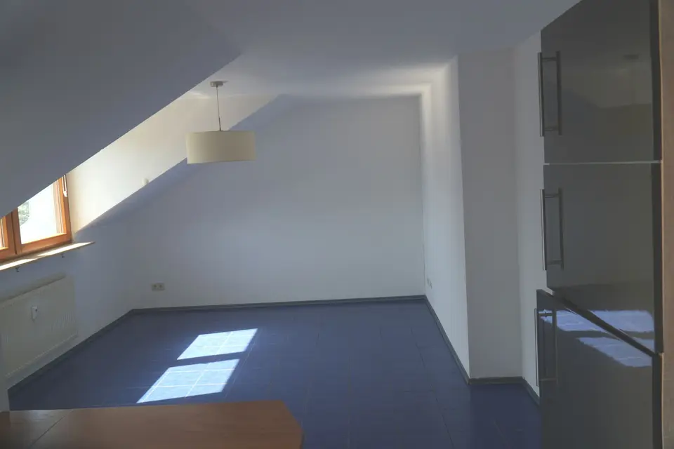 2 Zimmer Wohnung mit 55 m² in Singen – Bild 2