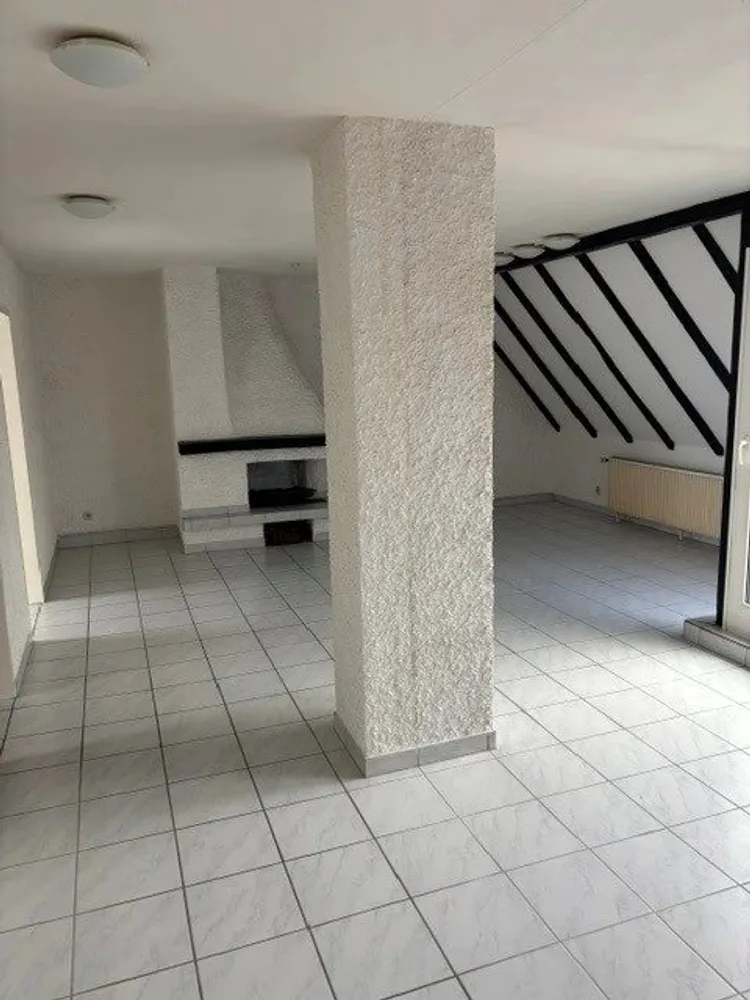3 Zimmer Wohnung mit 76 m² in Köln – Bild 2