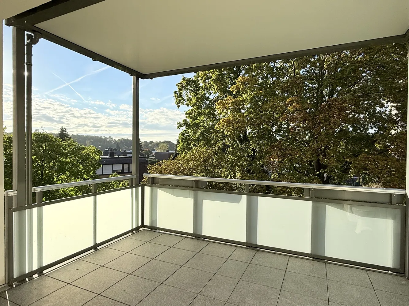 3 room apartment with 92 m² in Cologne – Photo 1