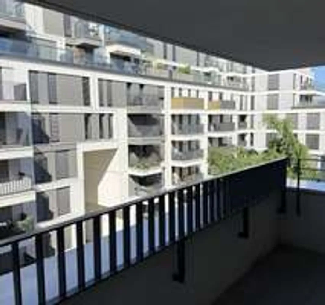 2 Zimmer Wohnung mit 64 m² in Berlin – Bild 9