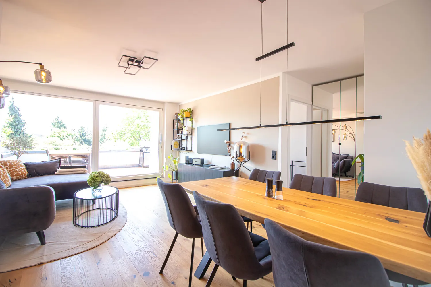 2 Zimmer Wohnung mit 60 m² in München – Bild 1