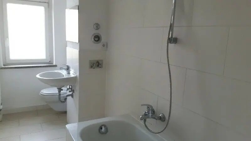 4 Zimmer Wohnung mit 84 m² in Dresden – Bild 8