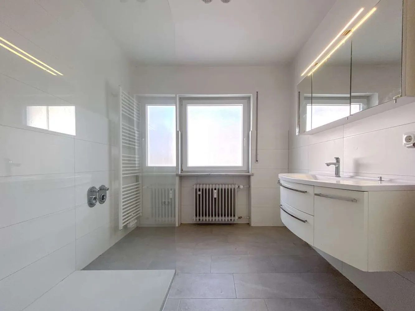 3 Zimmer Wohnung mit 98 m² in Augsburg – Bild 6