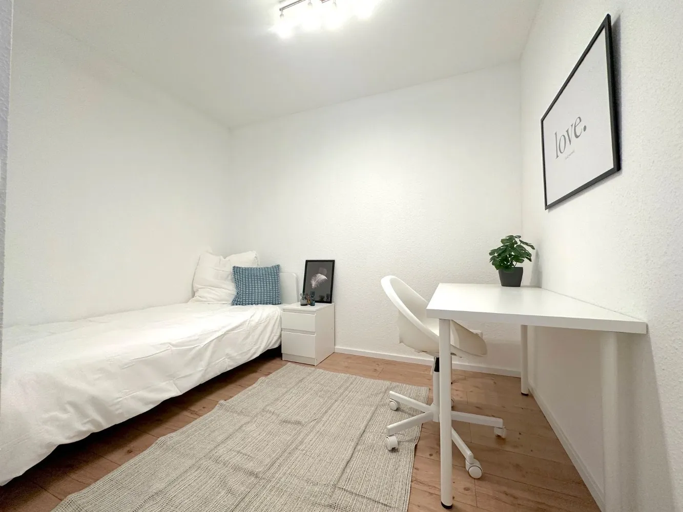 1 Zimmer Wohnung mit 32 m² in Frankfurt am Main – Bild 10