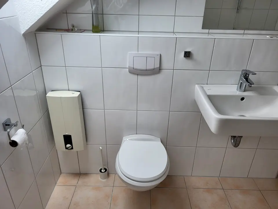 2 Zimmer Wohnung mit 63 m² in Krefeld – Bild 2