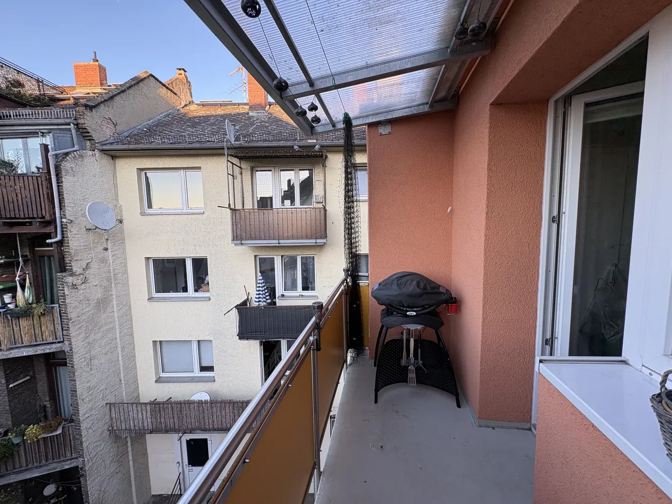 4 Zimmer Wohnung mit 80 m² in Wiesbaden – Bild 3