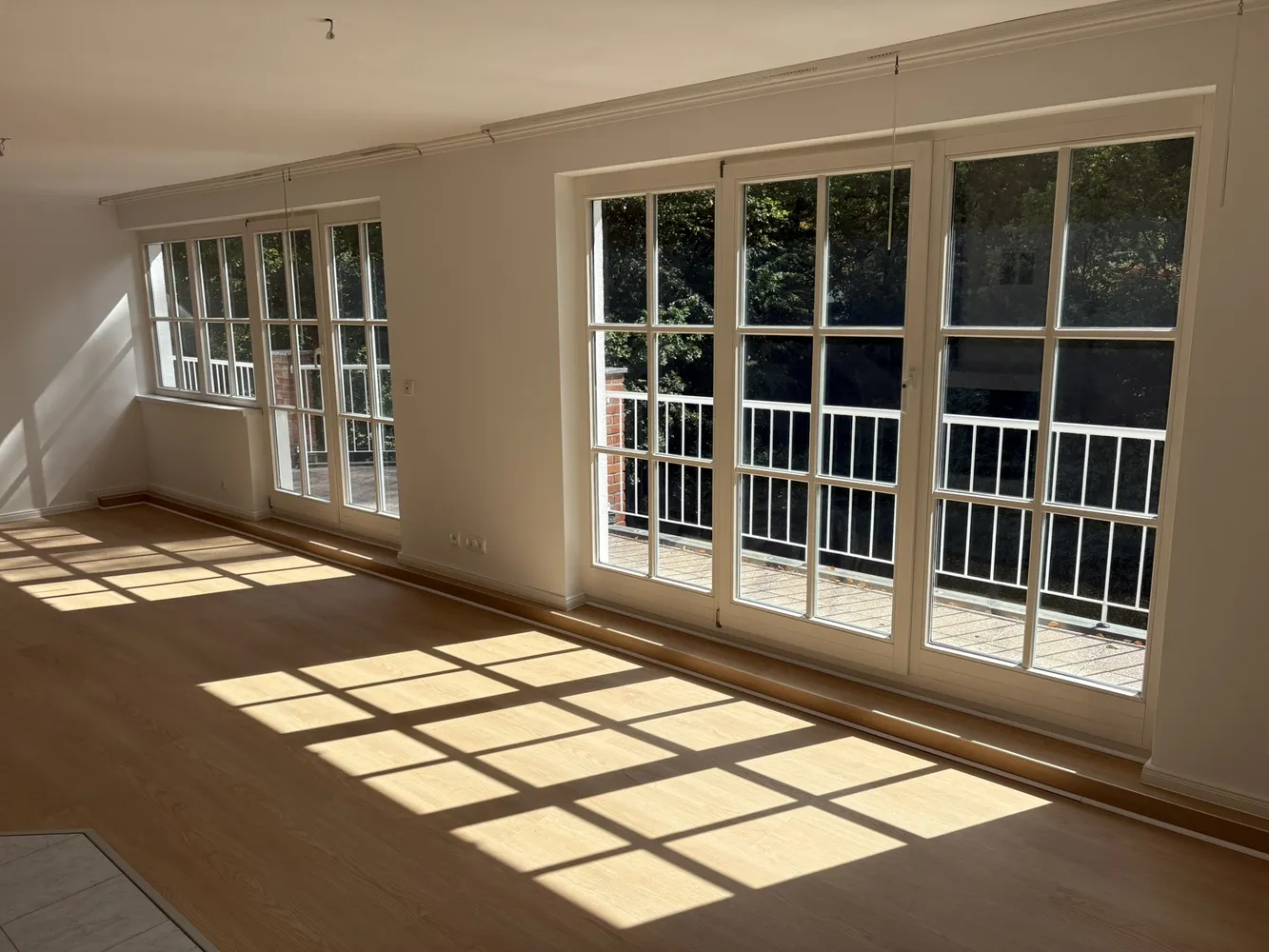 3 Zimmer Wohnung mit 120 m² in Hamburg – Bild 3