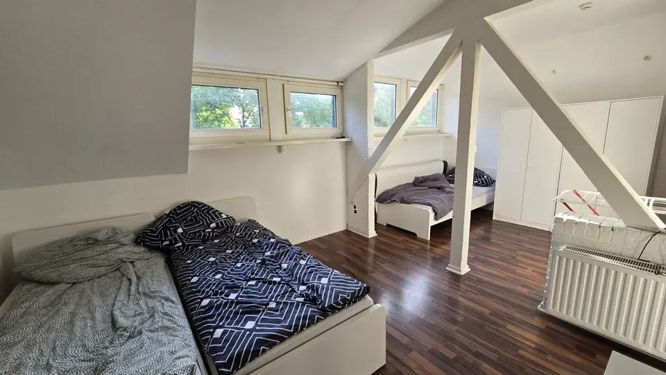 WG-Zimmer mit 150 m² in Krefeld – Bild 2