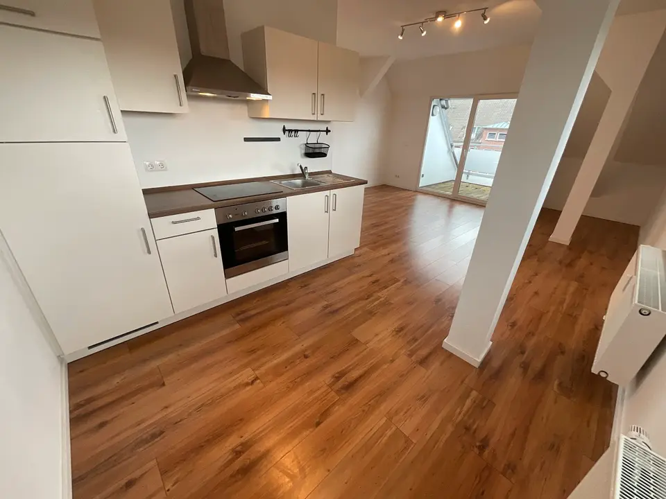 2 Zimmer Wohnung mit 64 m² in Lübeck – Bild 4