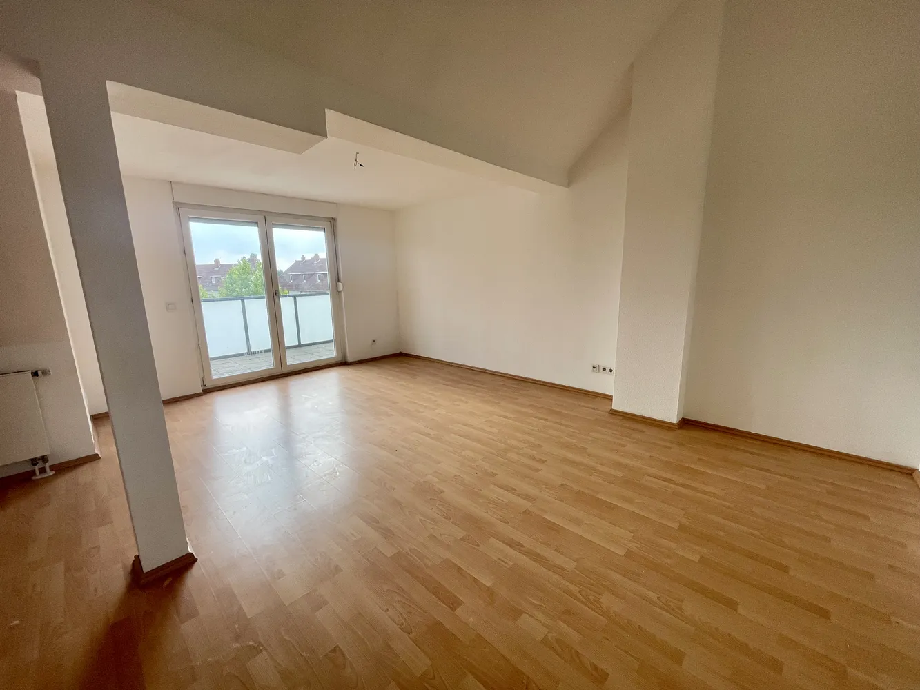 4 Zimmer Wohnung mit 103 m² in Rüsselsheim am Main – Bild 1
