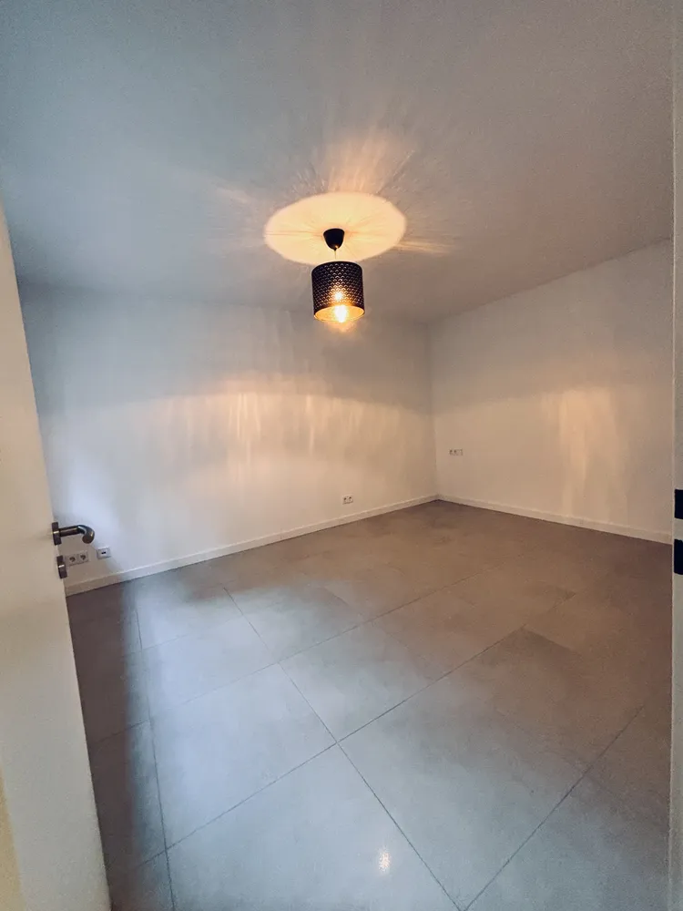 2 room apartment with 50 m² in Frankfurt am Main – Photo 3