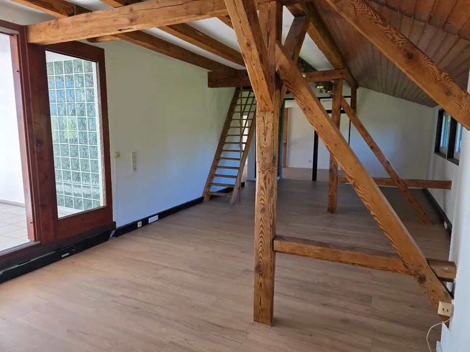 2 Zimmer Wohnung mit 98 m² in Pforzheim – Bild 2