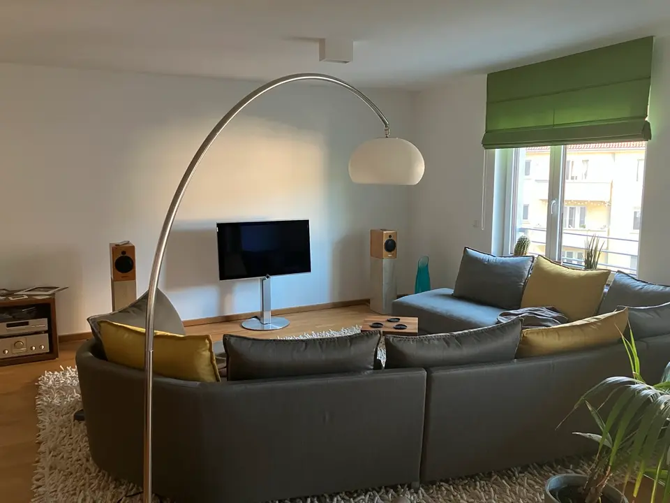 WG-Zimmer mit 119 m² in Bergheim – Bild 1