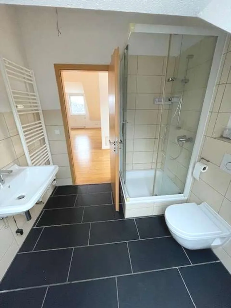 2 room apartment with 80 m² in Frankfurt am Main – Photo 10