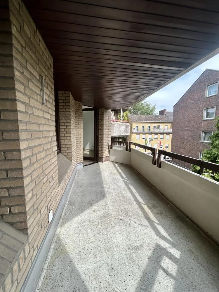 4 Zimmer Wohnung mit 97 m² in Neuss – Bild 8