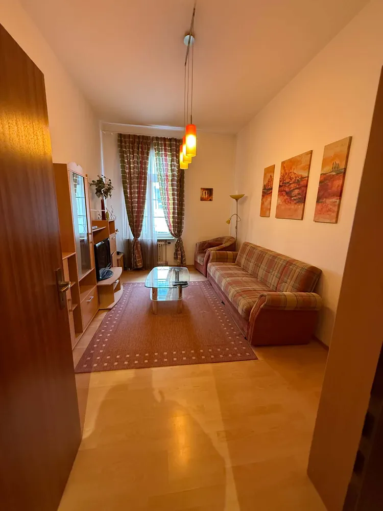 2 Zimmer Wohnung mit 51 m² in Baden-Baden – Bild 2