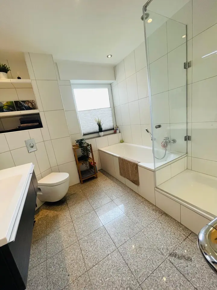 2 Zimmer Wohnung mit 80 m² in Duisburg – Bild 5