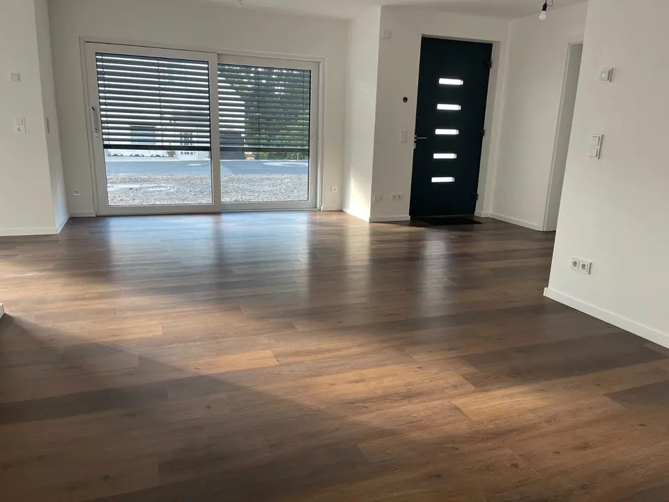 3 Zimmer Wohnung mit 115 m² in Solingen – Bild 1
