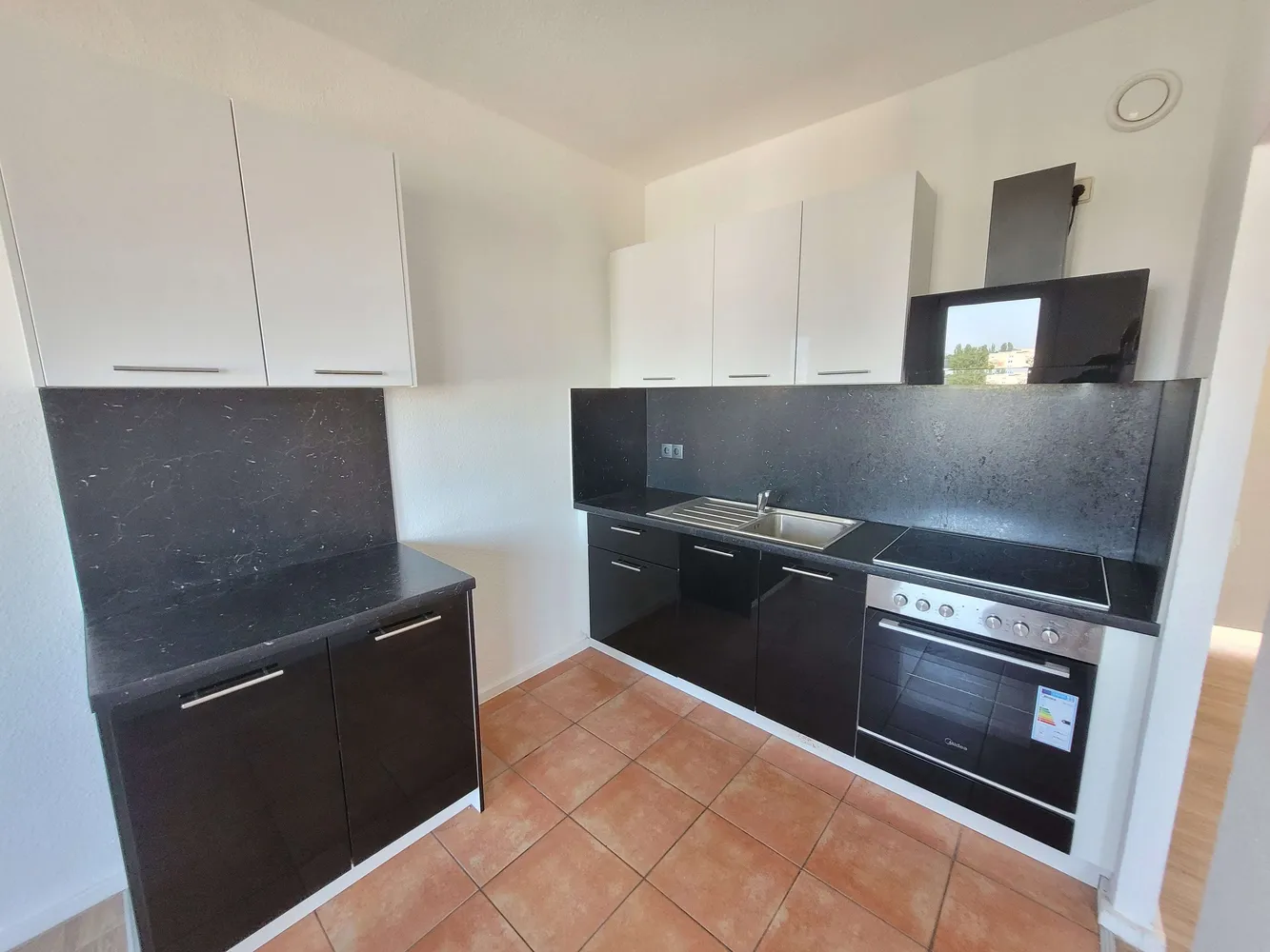 4 Zimmer Wohnung mit 70 m² in Halle (Saale) – Bild 6