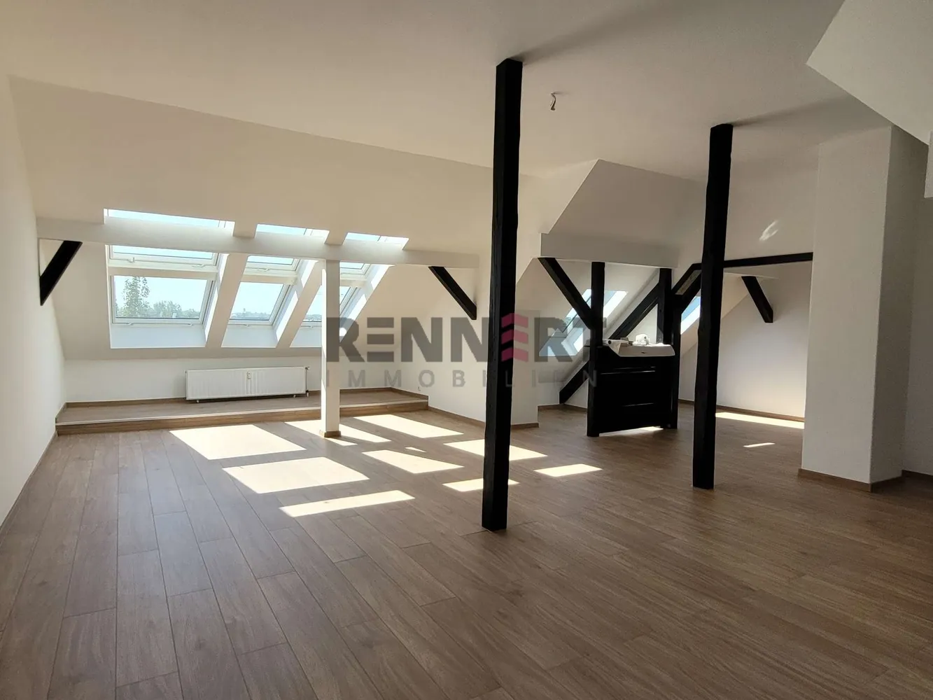 3 Zimmer Wohnung mit 117 m² in Leipzig – Bild 2