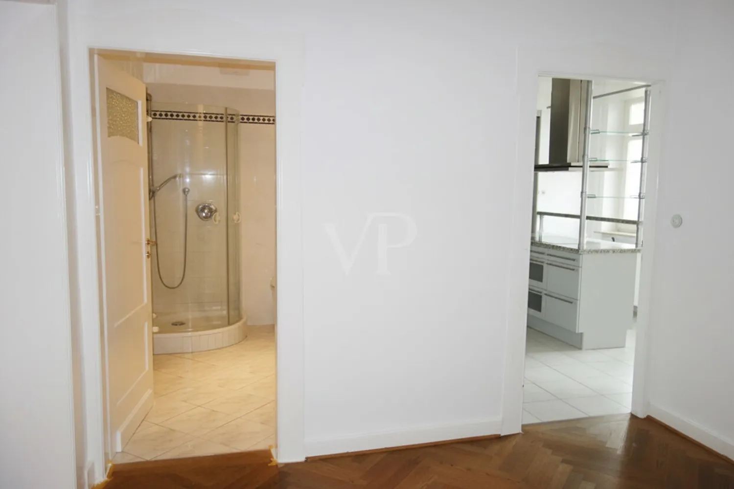 4 Zimmer Wohnung mit 135 m² in Schweinfurt – Bild 3