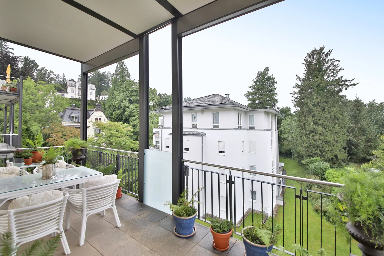 4 Zimmer Wohnung mit 150 m² in Baden-Baden – Bild 4