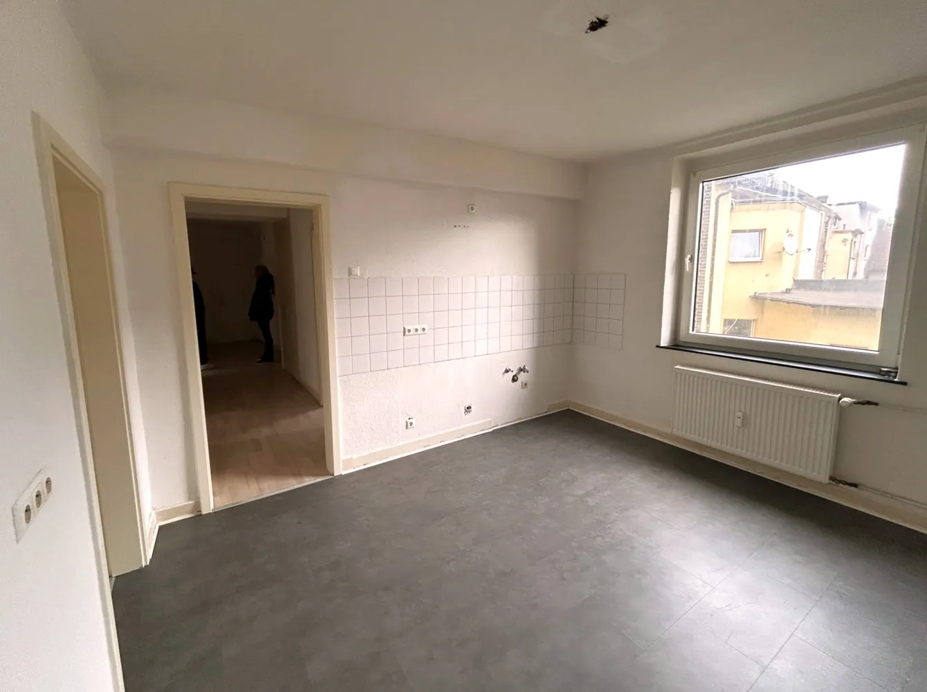 3 room apartment with 75 m² in Duisburg – Photo 2