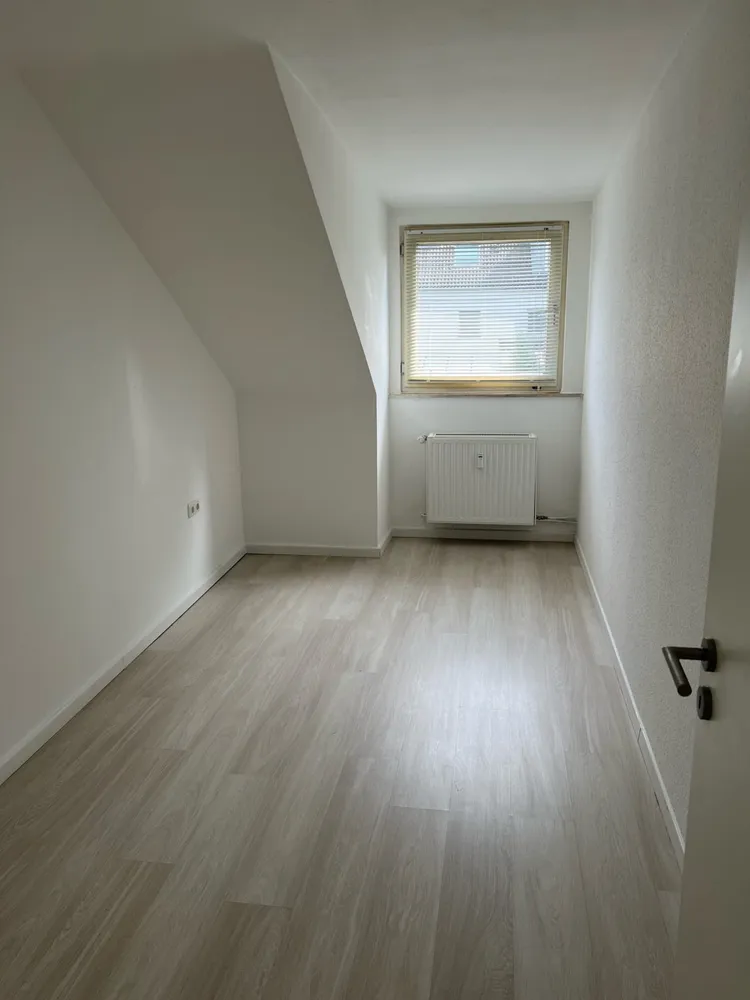 4 Zimmer Wohnung mit 65 m² in Aachen – Bild 2
