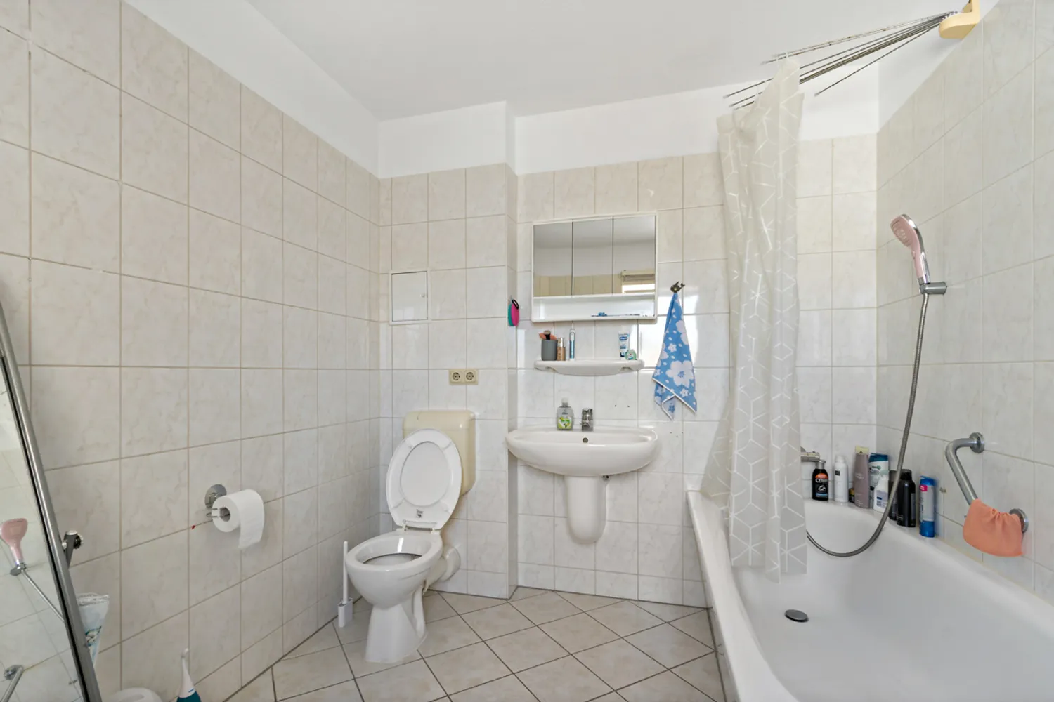 2 Zimmer Wohnung mit 53 m² in Halle (Saale) – Bild 7