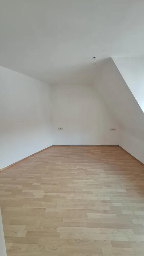 2 Zimmer Wohnung mit 70 m² in Stuttgart – Bild 4