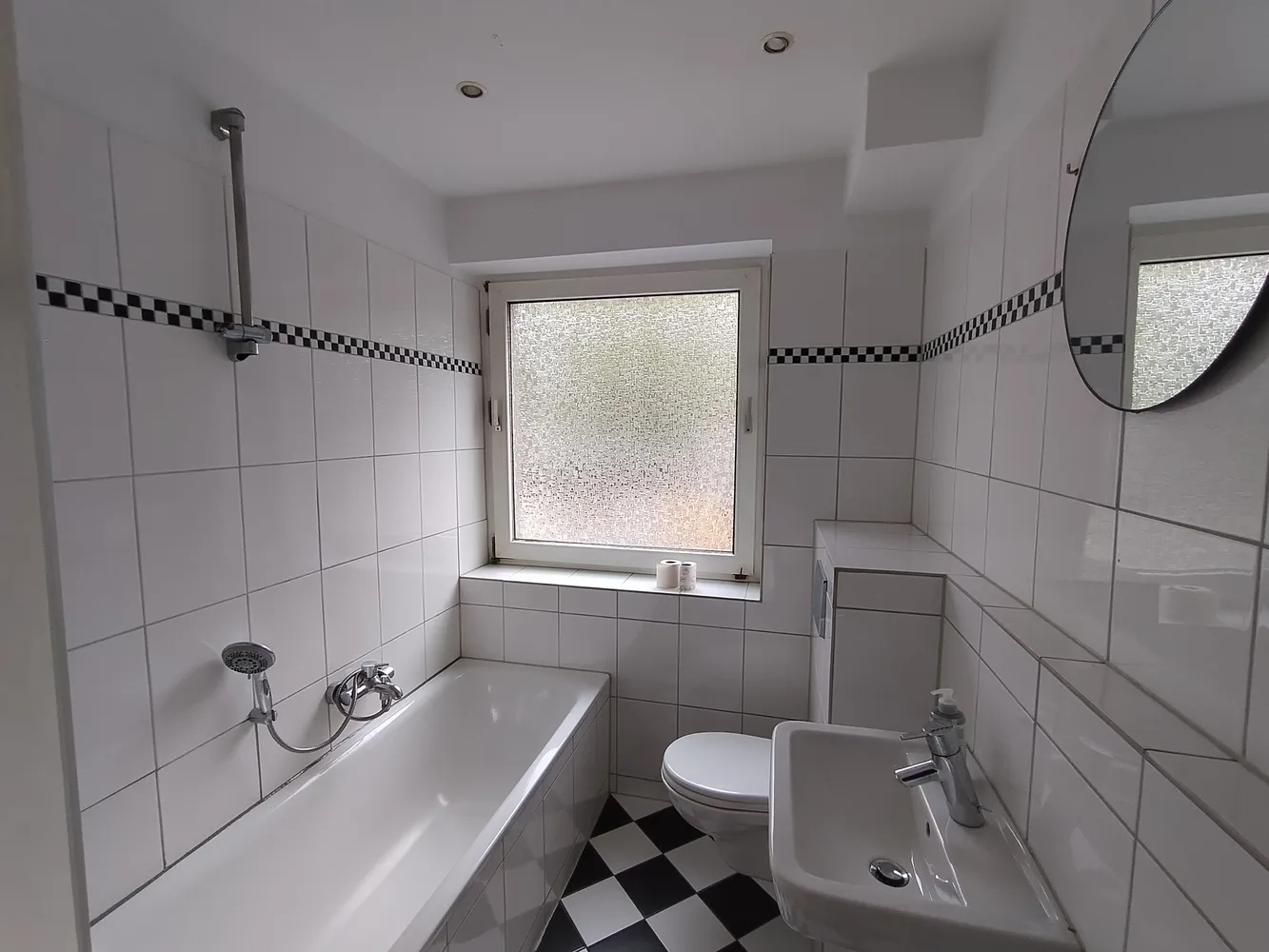 2 Zimmer Wohnung mit 55 m² in Wuppertal – Bild 2